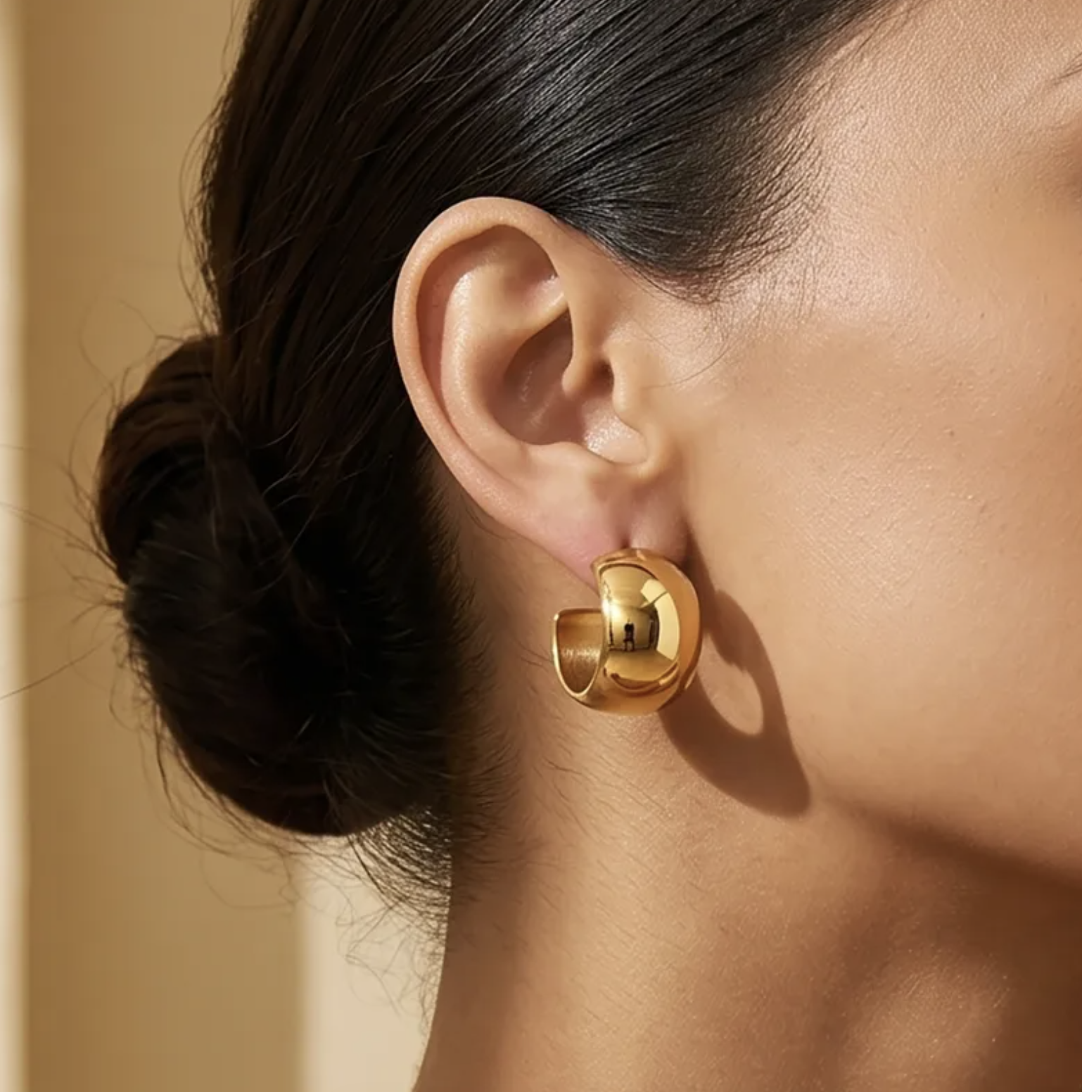 Minimalist C-Shape Stud Earrings
